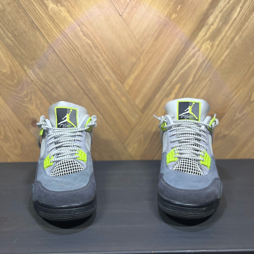 AIR JORDAN 4 RETRO "SE NEON 95"